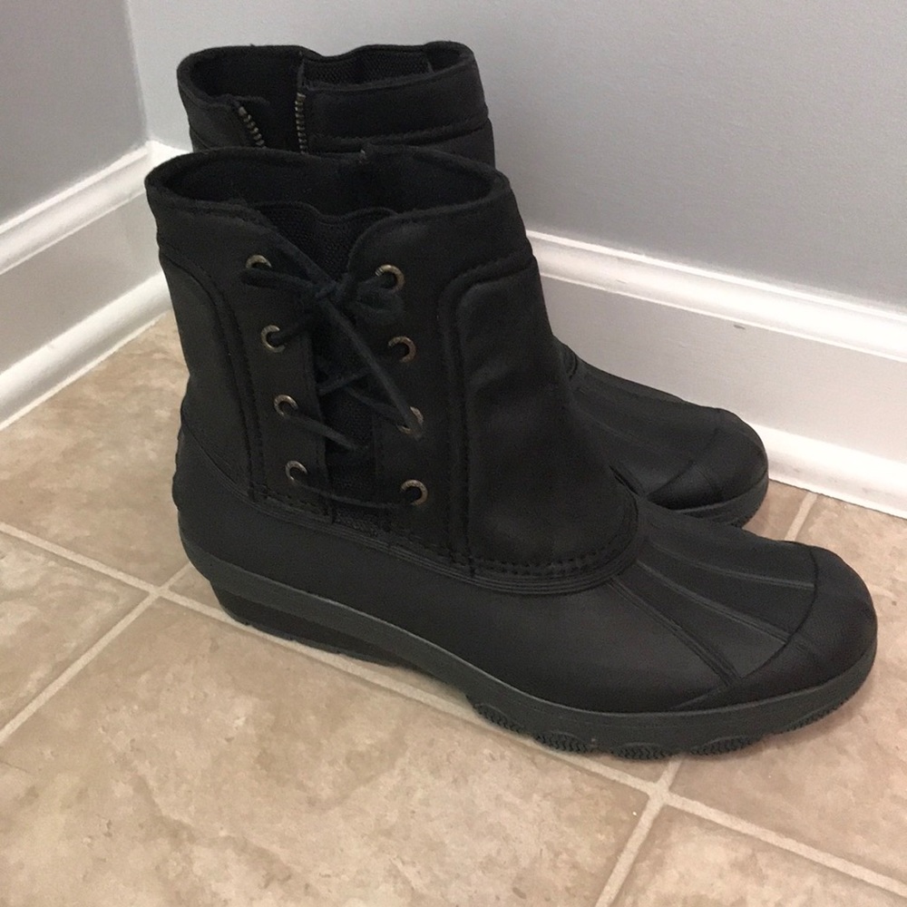 Sperry rain boots